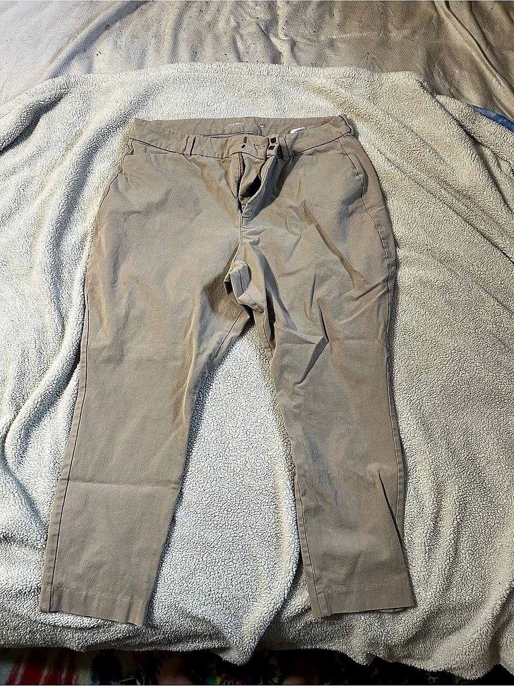 Old Navy High-Waisted Secret-Smooth Pockets Pixie Pants Pixie Pants Brown Waist